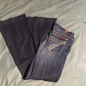 7 For All Mankind Dojo (white pockets) Sz 27